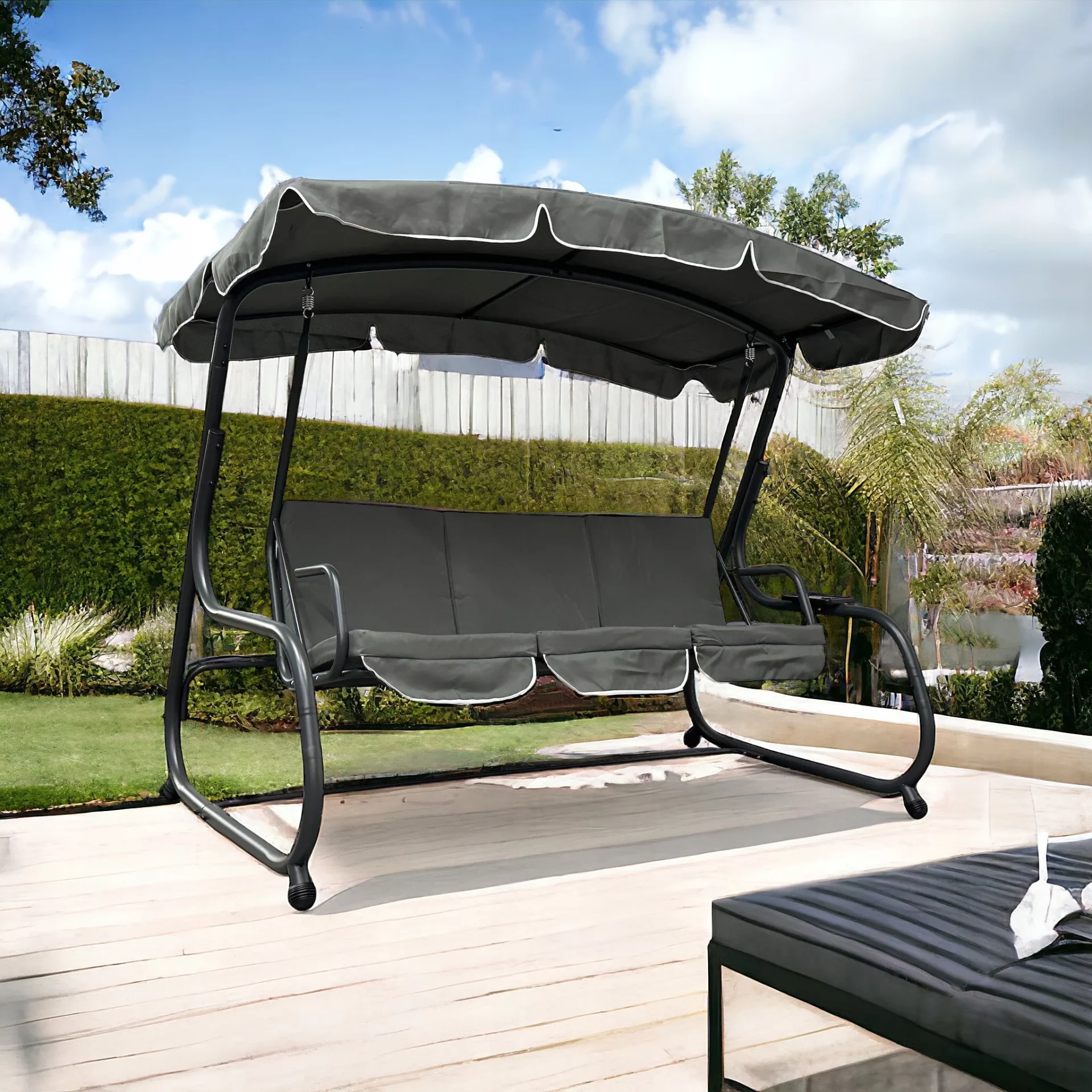 hustawka-ogrodowa-wolnostojaca-bujana-szara-z-daszkiem-1