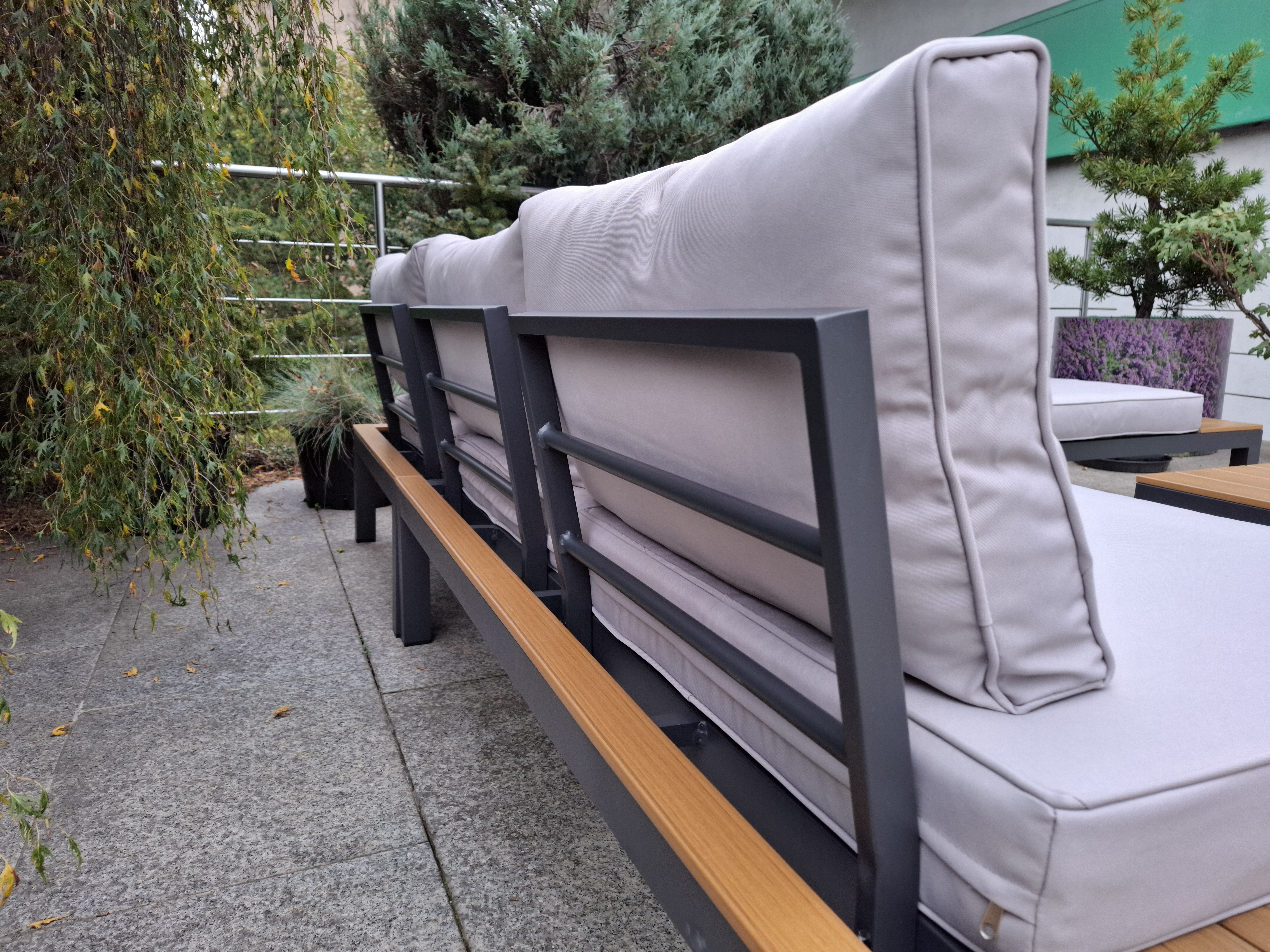 naroznik-ogrodowy-aluminiowy-szary-zestaw-wypoczynkowy-bali